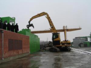 Excavatoare pe șenile Caterpillar 325 C MH