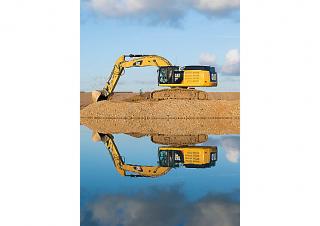 Excavatoare pe șenile Caterpillar 352F XE