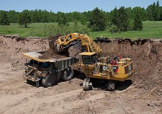 Excavatoare pe șenile Caterpillar 6040F S