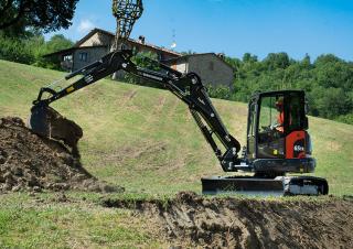 Excavatoare pe șenile Eurocomach 65 TR