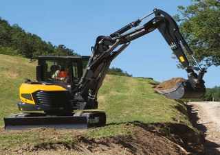 Excavatoare pe șenile Menzi 65va