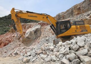 Excavatoare pe șenile Liugong 950E