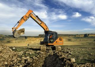 Excavatoare pe șenile Case CX130D