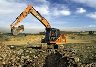 Excavatoare pe șenile Case CX130D