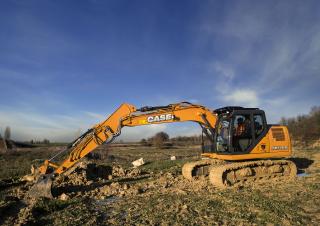 Excavatoare pe șenile Case CX130D