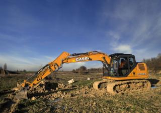 Excavatoare pe șenile Case CX130D