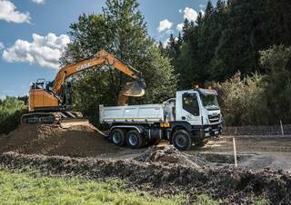 Excavatoare pe șenile Case CX145D SR