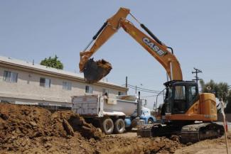 Excavatoare pe șenile Case CX235CSR 