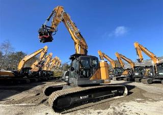 Excavatoare pe șenile Case CX245D SR