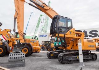 Excavatoare pe șenile Case CX290D SL