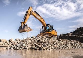 Excavatoare pe șenile Case CX300D