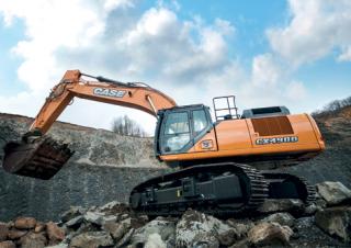 Excavatoare pe șenile Case CX490D