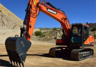 Excavatoare pe șenile Doosan DX170LC-5