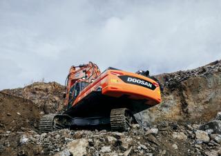 Excavatoare pe șenile Doosan DX490LC-7