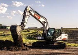 Excavatoare pe șenile Bobcat E165