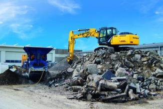 Excavatoare pe șenile New Holland E215C LC