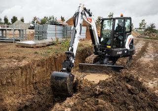 Excavatoare pe șenile Bobcat E60
