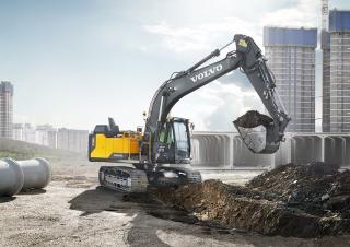 Excavatoare pe șenile Volvo EC160ENL