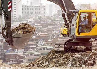 Excavatoare pe șenile Volvo EC210B