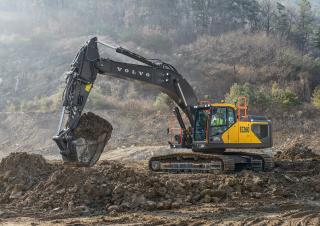 Excavatoare pe șenile Volvo EC260F L