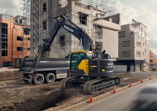 Excavatoare pe șenile Volvo ECR235EL