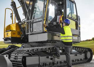 Excavatoare pe șenile Volvo ECR235EL