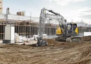 Excavatoare pe șenile Volvo ECR235EL