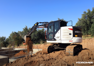 Excavatoare pe șenile Hidromek HMK 145 LC SR