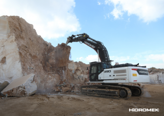 Excavatoare pe șenile Hidromek HMK 390 NLC