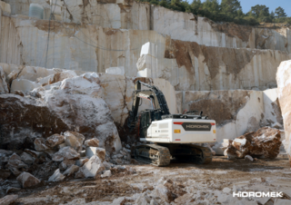 Excavatoare pe șenile Hidromek HMK 390 NLC