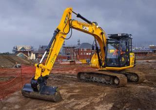 Excavatoare pe șenile JCB JS131 LC