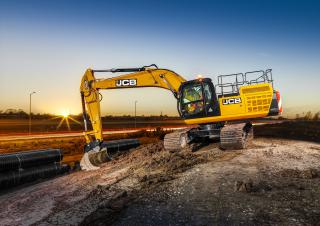 Excavatoare pe șenile JCB JS300NLC