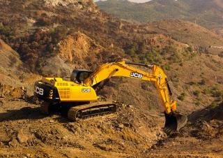 Excavatoare pe șenile JCB JS330 LC