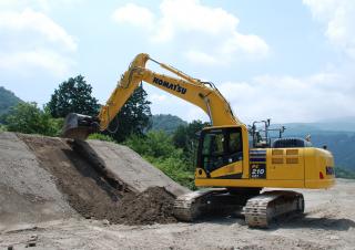 Excavatoare pe șenile Komatsu PC210LCi-10