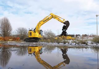 Excavatoare pe șenile Komatsu PC228USLC-11E0