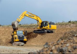 Excavatoare pe șenile Komatsu PC490-11E0