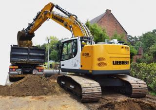 Excavatoare pe șenile Liebherr R 936 Compact Litronic 