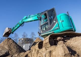 Excavatoare pe șenile Kobelco SK 140 SRLC 3