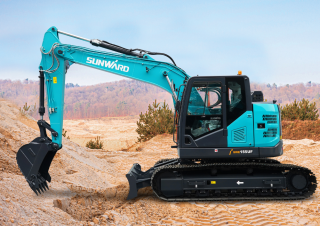 Excavatoare pe șenile Sunward SWE155UF