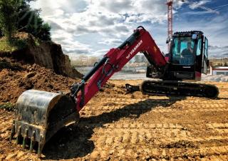 Excavatoare pe șenile Yanmar ViO82 