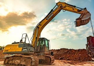 Excavatoare pe șenile XCMG XE200DA
