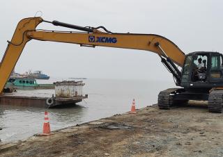 Excavatoare pe șenile XCMG XE370DLL