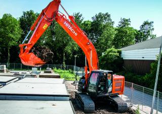 Excavatoare pe șenile Hitachi ZX225USRLC-6