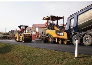 Finisoare de asfalt pe roți Caterpillar AP600D