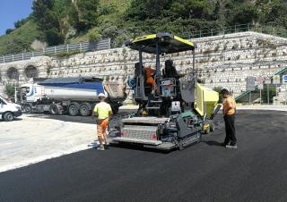 Finisoare de asfalt pe șenile Ammann AFT 400-3