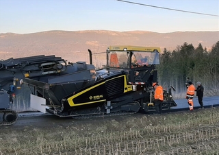 Finisoare de asfalt pe șenile Bomag BF 600 C 3 S 600