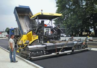Finisoare de asfalt pe șenile Bomag BF 800 C 2 S 500