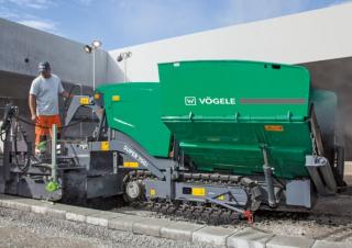 Finisoare de asfalt pe șenile Vögele Super 700