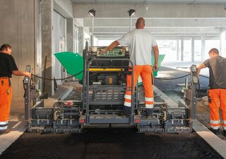 Finisoare de asfalt pe șenile Vögele Super 800i
