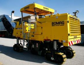 Freze de asfalt Bomag BM 1000/30